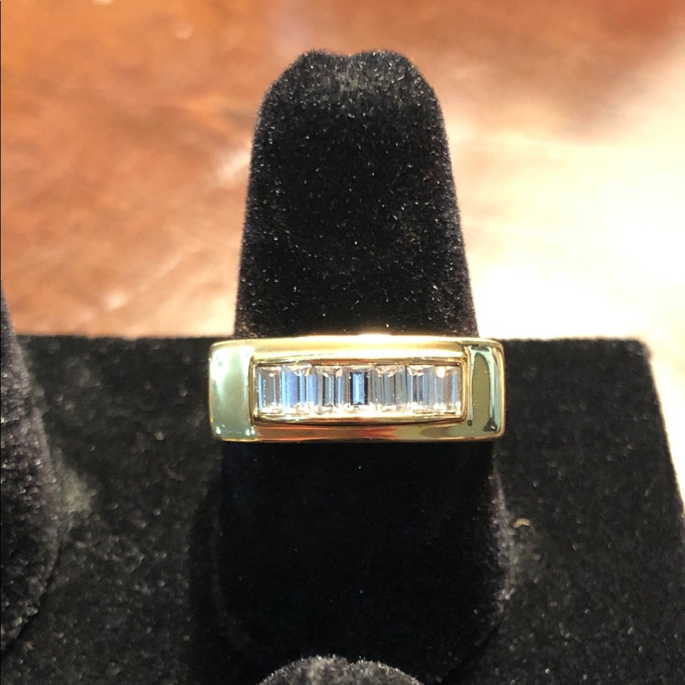 💎 Lia Sophia “Visceral” - Size 8 Ring